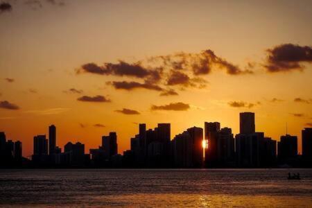 Heart Of Downtown Miami Studio Pool & Gym Apartment ภายนอก รูปภาพ